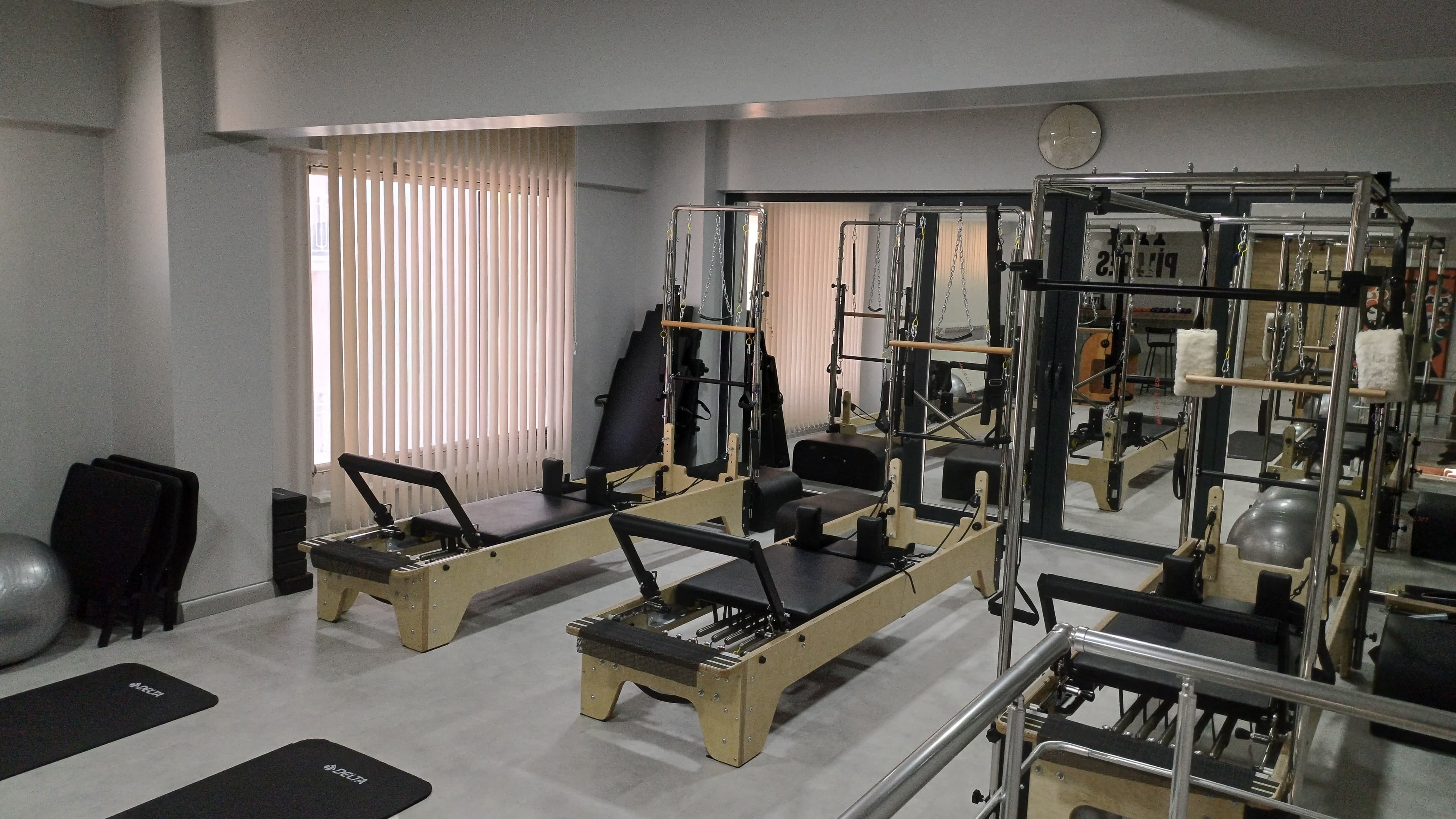 Salon 9
